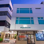 Aqualina Inn